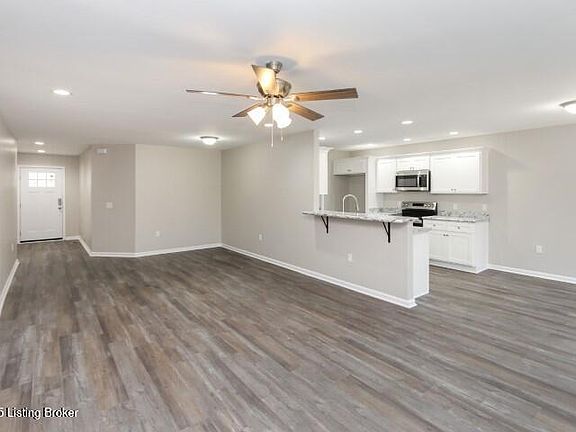 4th image of 119 Kendallwood Dr