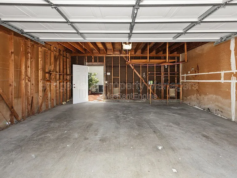7831 Rancho Fanita Dr #D — Photo 28