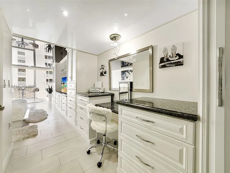 4020 Galt Ocean Dr #1406 — Photo 31