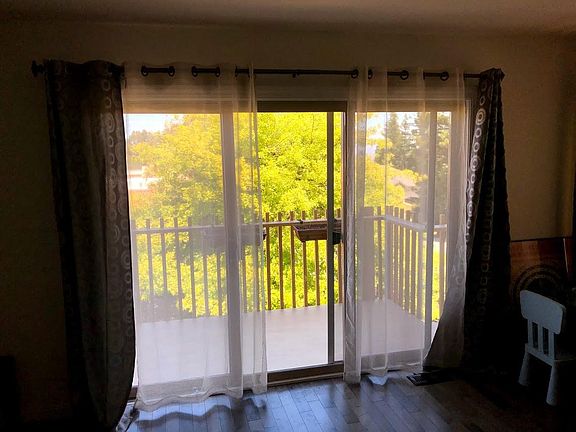 3rd image of 4086 Farm Hill Blvd APT 1