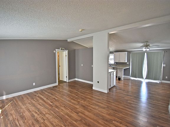 2nd image of 5060 W Crownpointe Dr