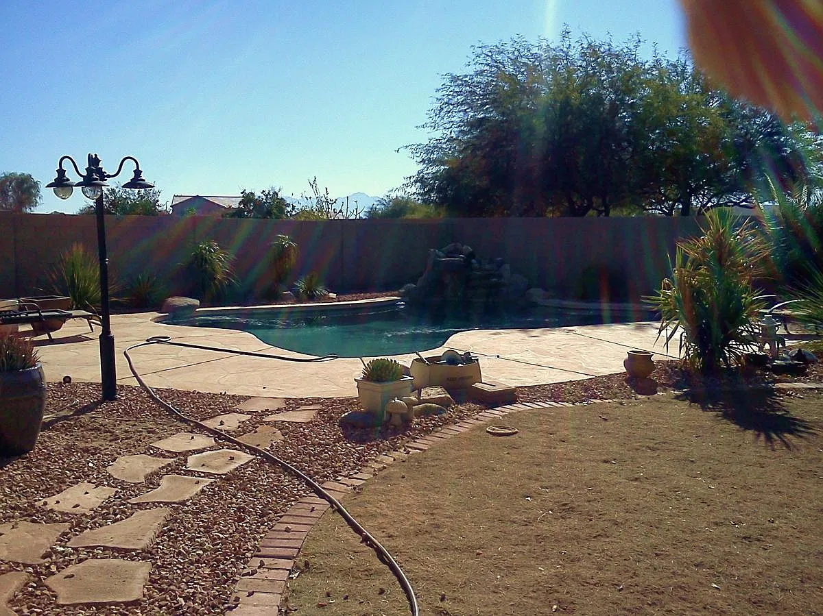1826 S 86th Lane — Photo 3