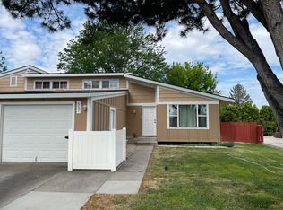 557 Mountain View Dr, Twin Falls, ID 83301