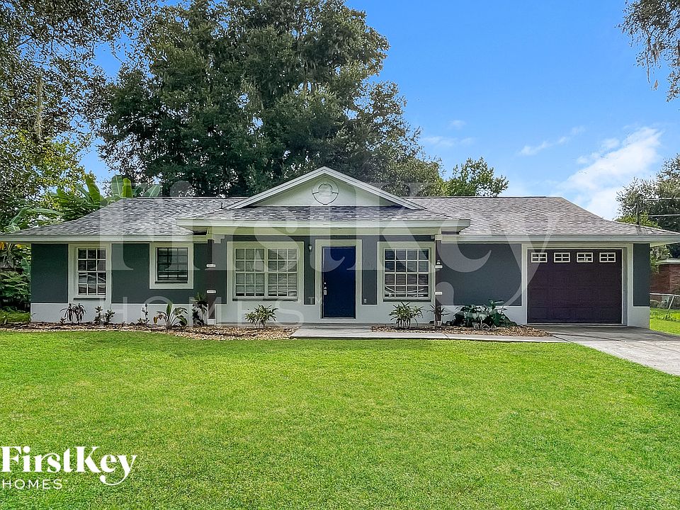 1st image of 11616 Linda Ln