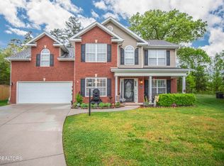 1725 Durham Park Ln, Knoxville, TN 37918