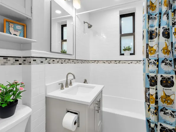 125 East 93rd Street 6C image 5 of 5