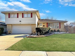 1831 Walnut St, Park Ridge, IL 60068