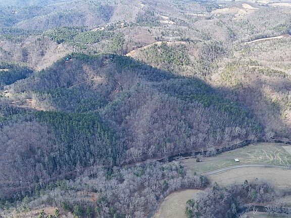 4th image of 906 Scratch Gravel Rd