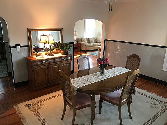 2nd floor dining room