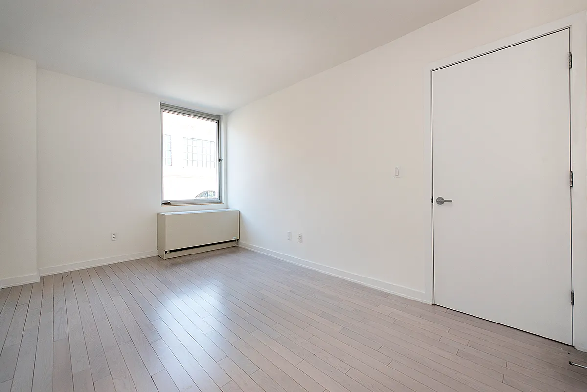 250 Bedford Avenue — Photo 3