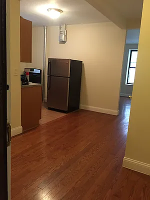 Rented by CSE Realty LLC | media 5