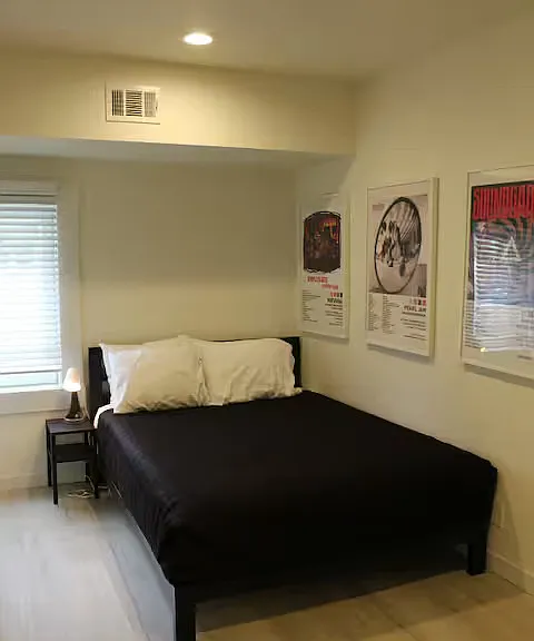 1001 N Columbia St #2 — Photo 12