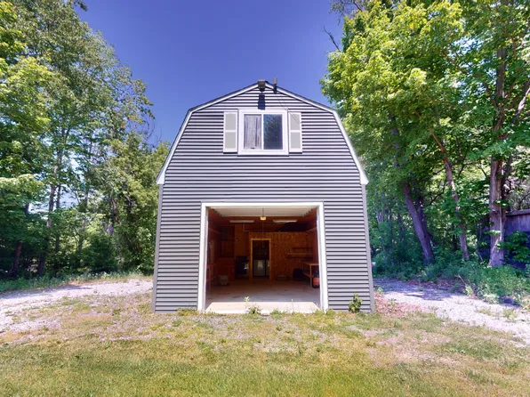 44 S Monmouth Road, Monmouth, ME 04259