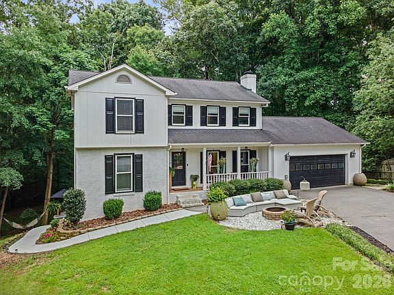 2nd image of 1450 Old Coach Rd #37A