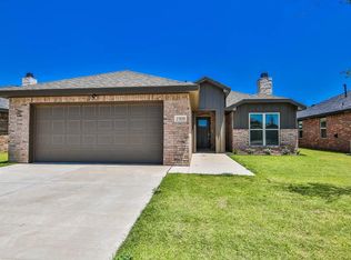 1908 Durham Ave, Wolfforth, TX 79382