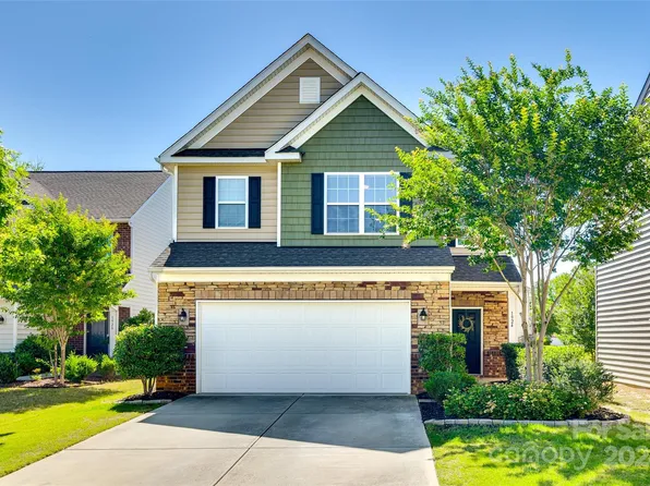 1924 Burning Acres Ct, Fort Mill, SC 29715