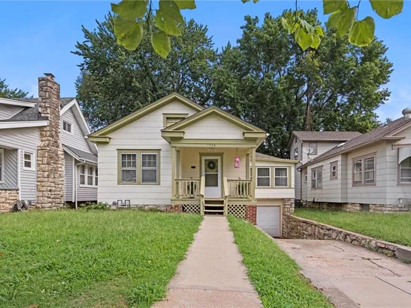1934 E 71st Ter, Kansas City, MO 64132