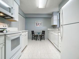 825 Egret Cir APT 406, Delray Beach, FL 33444