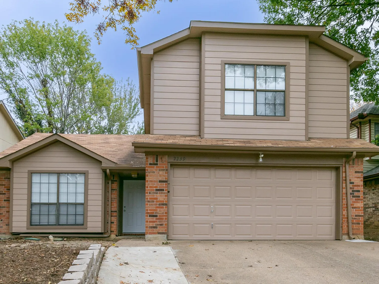 3 bed, 1635 sqft, $2,300 — Photo 1