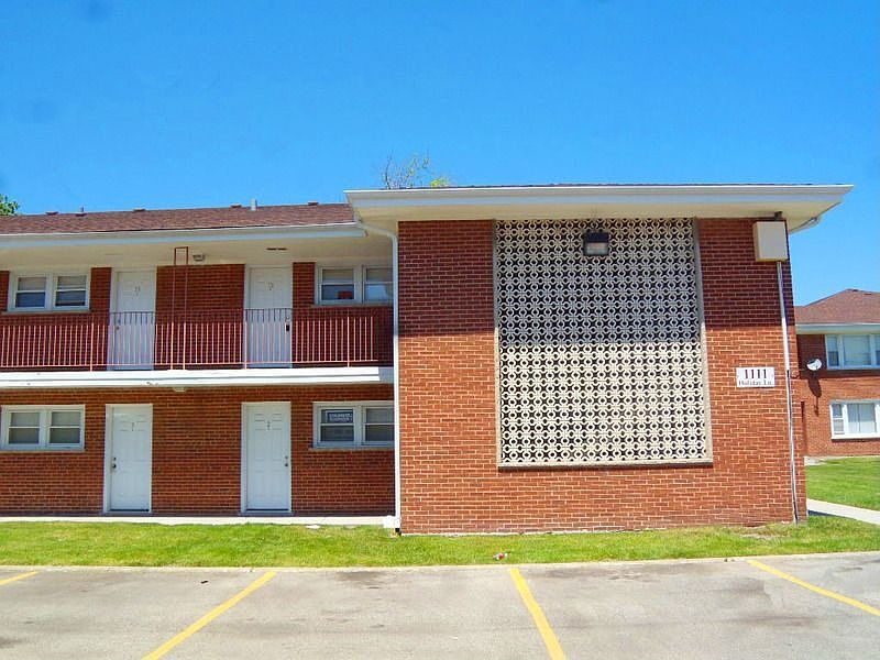 Front View of Brick Condo
