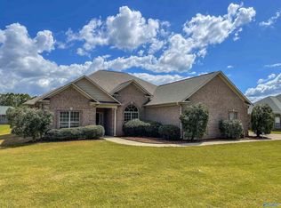 119 Brookslanding Dr, Huntsville, AL 35811