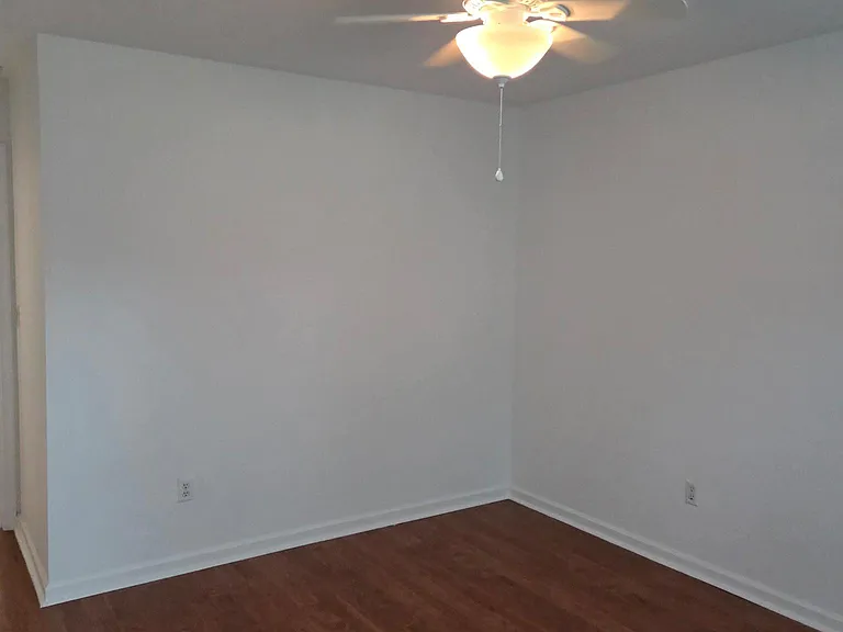 72 Hillcrest Dr — Photo 3