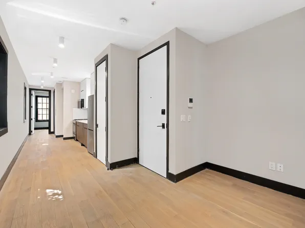 208 15th Street image 36 of 46