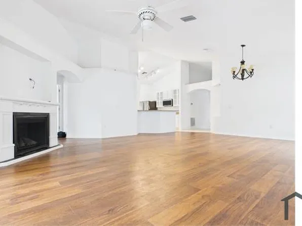 2522 Clareside Dr, Valrico, FL 33596