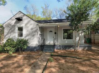 1400 Effingham Rd, Charlotte, NC 28208