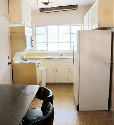 4th image of 5744 Yucatan Dr