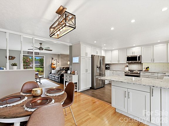 5th image of 21416 Verano Pl