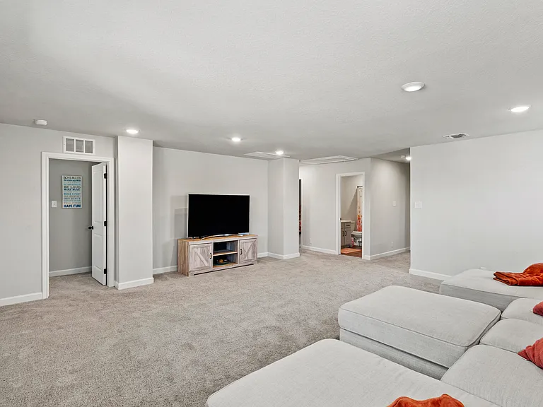 9905 Paseo Post Pl — Photo 23