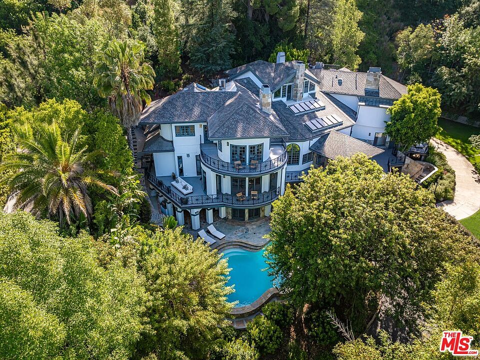 1st image of 4626 Encino Ave