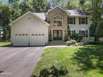 19 Vail Valley Drive, Manalapan, NJ, 07726
