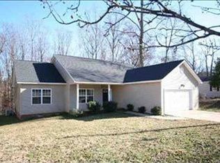 102 Cascade Dr, Greer, SC 29651