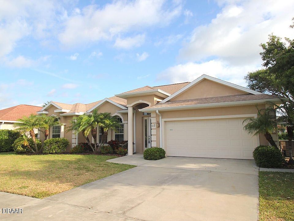 1st image of 117 Pelican Dunes Dr