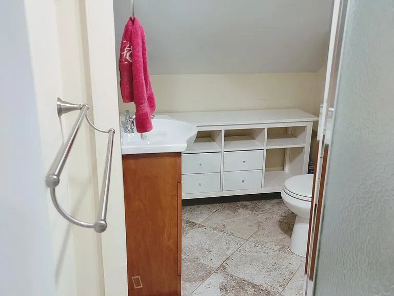 Upstairs Bathroom