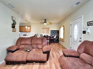 218 E Whittier St, Claycomo, MO 64119