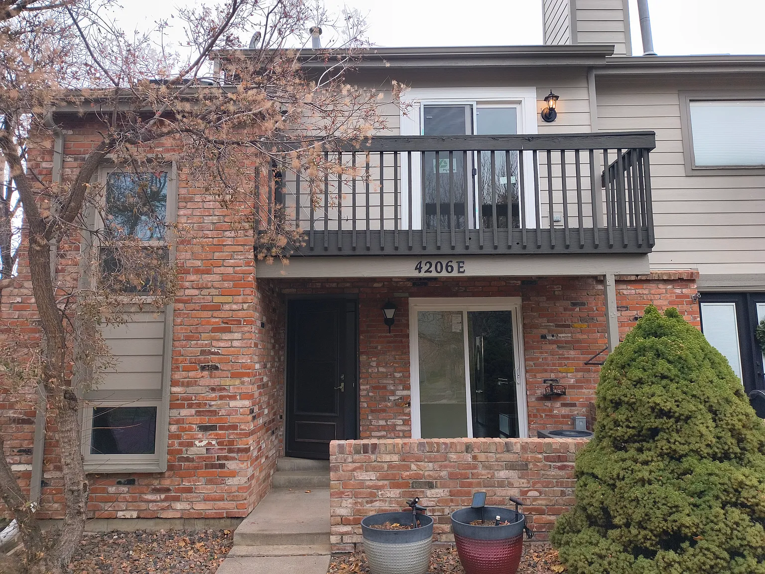 2 bed, 2.5 bath, 1888 sqft, $2,600 — Photo 1