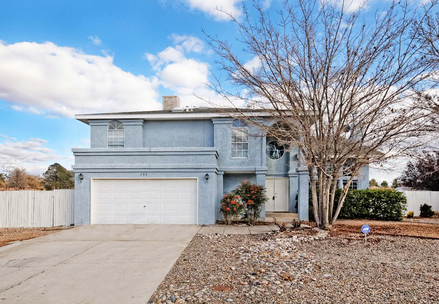 4 bed, 2.5 bath, 2205 sqft, $2,195 — Photo 1
