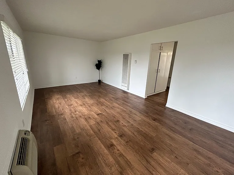 Pine Terrace — Photo 14