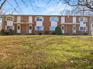 273 Queen St APT 7B, Southington, CT 06489