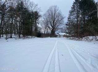47 Myers Pkwy, Gloversville, NY 12078