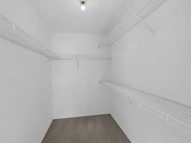 1214 Ballantrae Pl #E — Photo 18