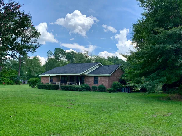 402 Wire Rd, Gilbert, SC 29054