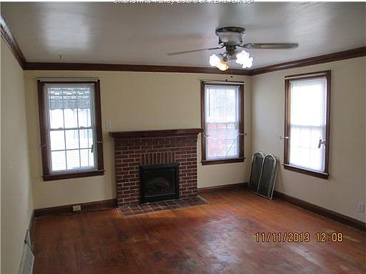 2nd image of 3706 Washington St SW