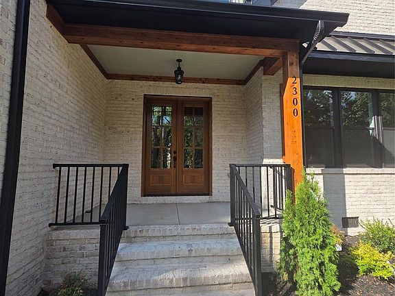 5th image of 2300 Fernbank Dr #38