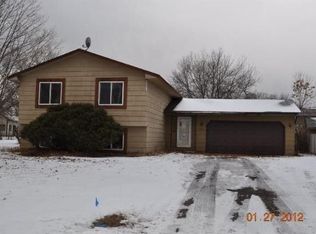 8049 Zane Ave N, Brooklyn Park, MN 55443