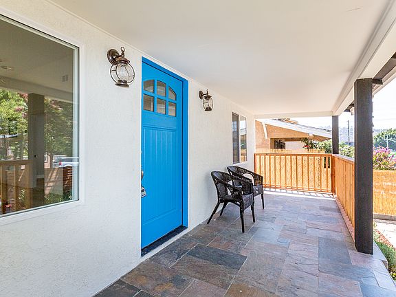 4th image of 3122 Arvia St
