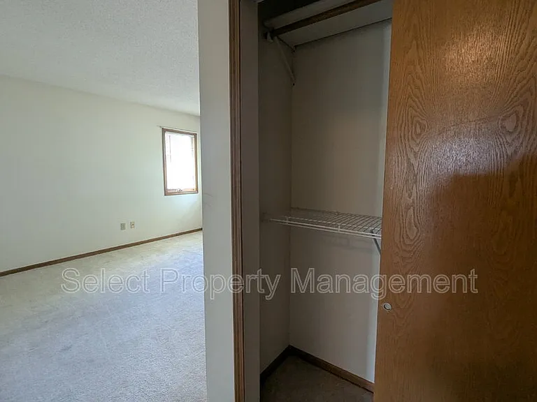 10915 Pine Mills Rd — Photo 17